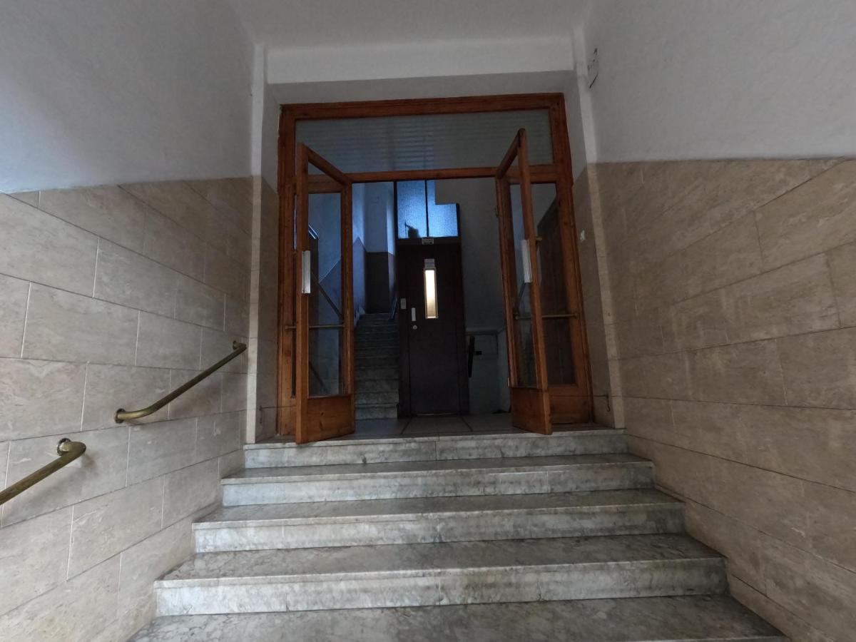 2 June Appartamento *
